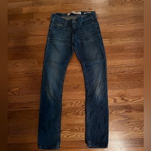 Worn Hollister jeans size 7R, good condition